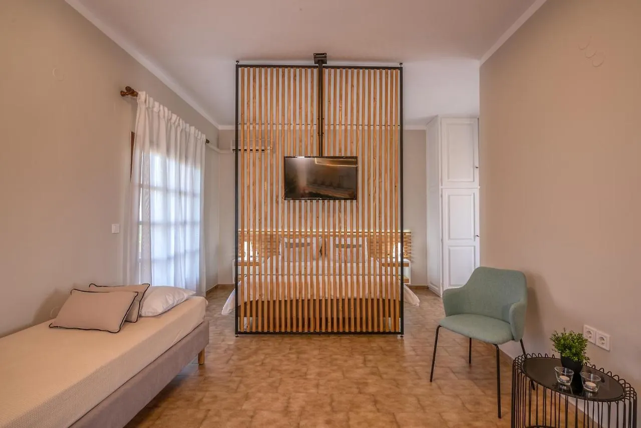 Georgia Vicky Studios & Apartments Stavrós